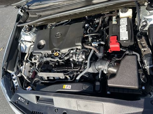 Used 2024 Toyota Camry LE image 39