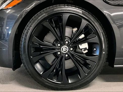 New 2024 Jaguar XF R-Dynamic SE AWD/4WD image 10