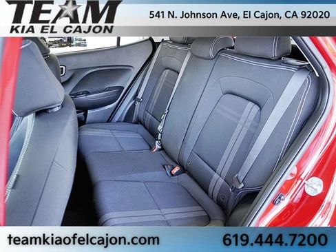 Used 2022 Hyundai Venue SEL w/ Cargo Package FWD image 17