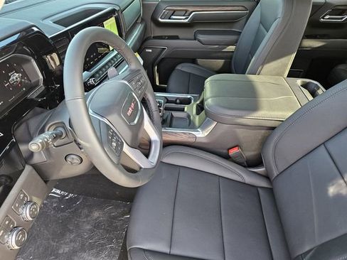 New 2026 GMC Sierra 1500 SLT w/ SLT Premium Package image 10