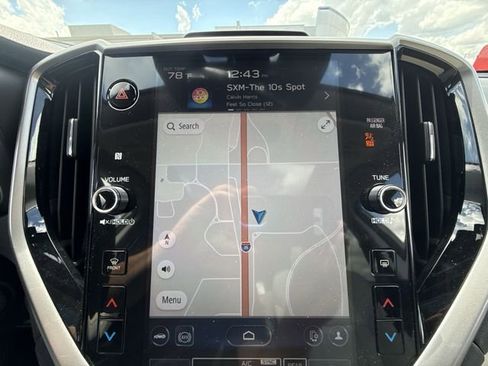 Used 2026 Subaru Ascent Limited image 18