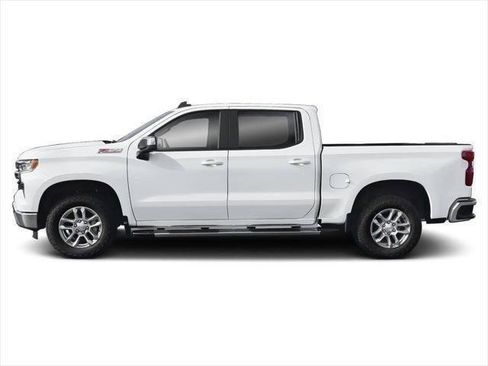 Used 2025 Chevrolet Silverado 1500 LT AWD/4WD image 32