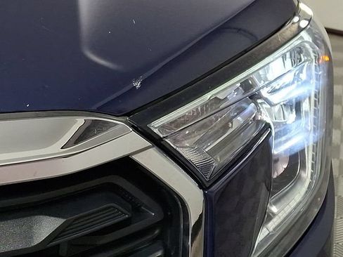 Used 2023 GMC Terrain SLE w/ Driver Convenience Package AWD/4WD image 12