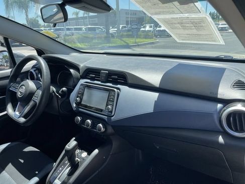 Used 2023 Nissan Versa SV FWD image 27