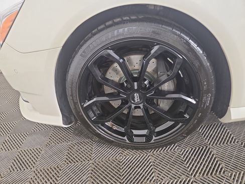 Used 2016 Mercedes-Benz SL 550 image 35