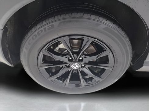 Used 2025 Honda CR-V Sport image 11