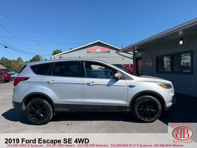 Used 2019 Ford Escape SE AWD/4WD image 2