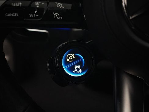 Certified 2025 Mercedes-Benz GLE 53 AMG AMG GLE 53 image 19