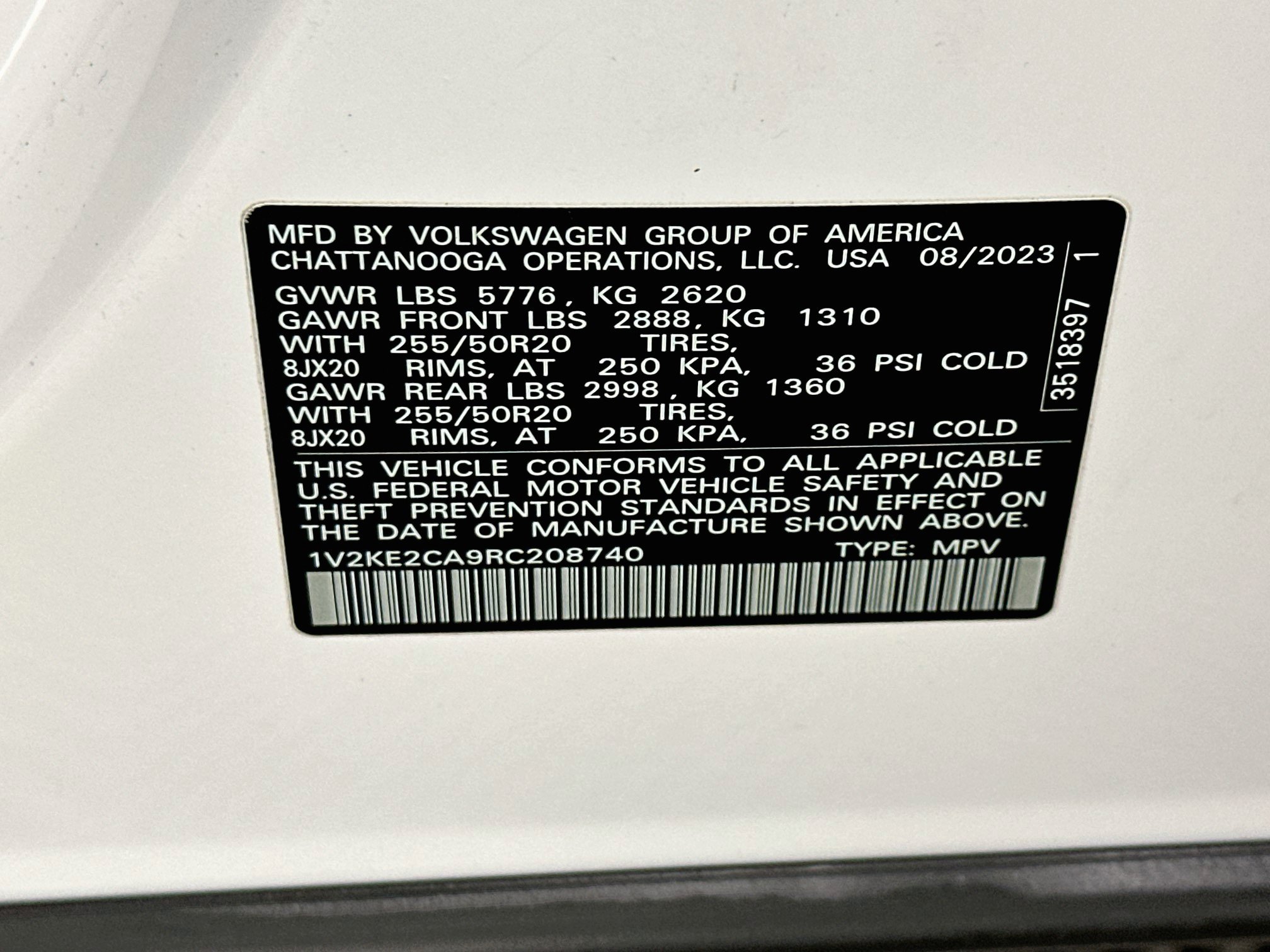 Used 2024 Volkswagen Atlas Cross Sport SE w/ Panoramic Sunroof Package AWD/4WD image 12