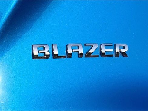 Used 2026 Chevrolet Blazer LT FWD image 10