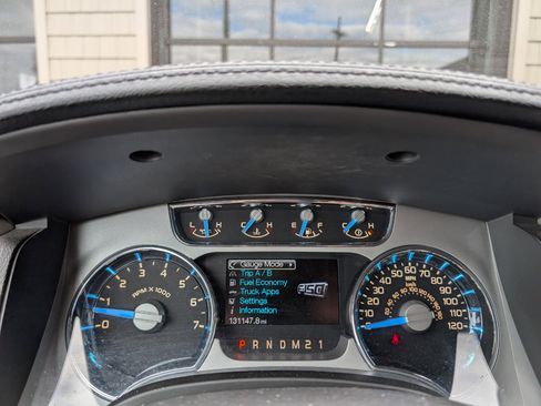 Used 2013 Ford F150 Platinum image 19