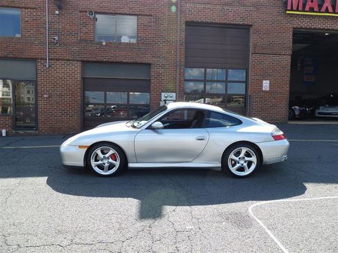 Used 2004 Porsche 911 Carrera 4S image 4