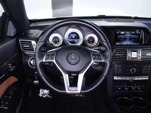Used 2017 Mercedes-Benz E 400 4MATIC Coupe image 20