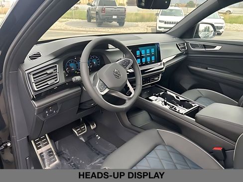 New 2026 Volkswagen Atlas Cross Sport SEL Premium R-Line AWD/4WD image 22