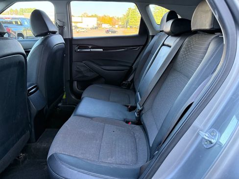 Used 2021 Kia Seltos S image 21