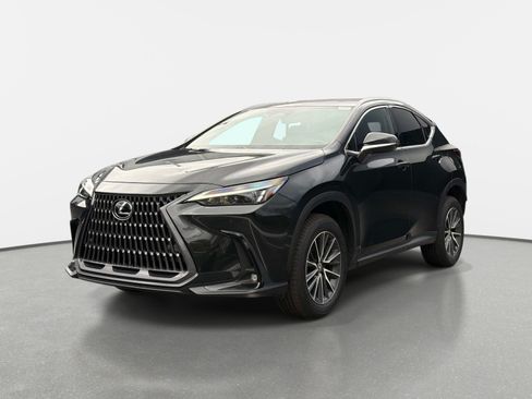 Used 2025 Lexus NX 250 FWD w/ Towing Package (2000 Lbs) image 7