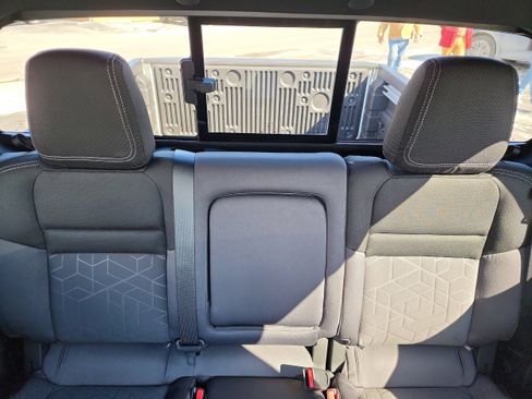 New 2026 Nissan Frontier SV image 23