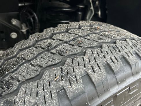 Used 2024 Ford F250 Platinum image 25