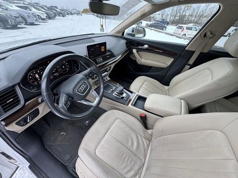 Used 2018 Audi Q5 2.0T Premium Plus w/ Premium Plus Package image 12