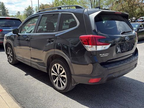 Used 2021 Subaru Forester Limited AWD/4WD image 4