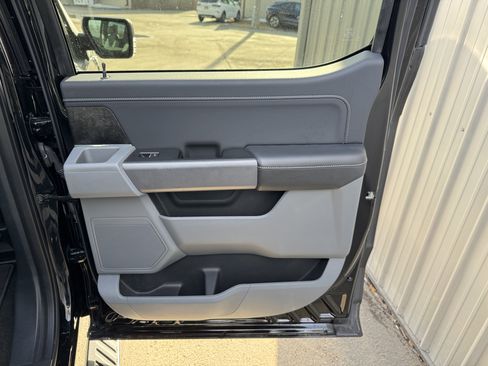 Used 2021 Ford F150 XLT w/ Equipment Group 301A Mid image 31