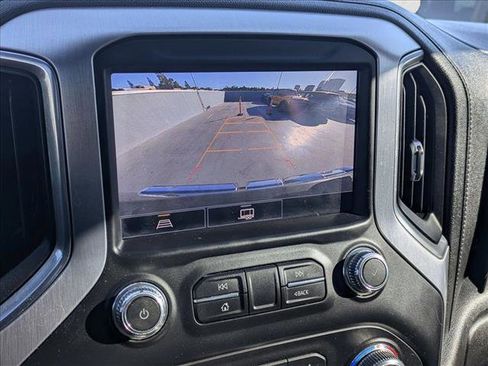 Used 2021 GMC Sierra 1500 Elevation w/ Preferred Package image 13