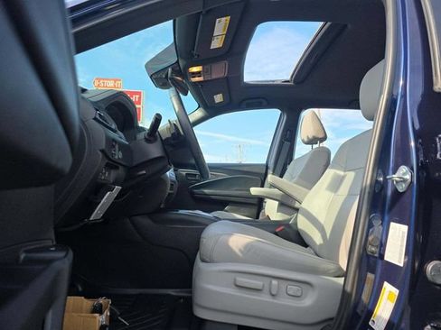 Used 2022 Honda Passport EX-L image 3