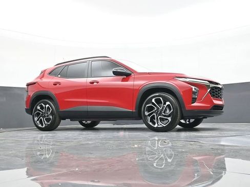 New 2026 Chevrolet Trax RS w/ Sunroof Package image 47