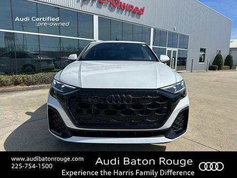 Certified 2025 Audi Q8 Prestige AWD/4WD image 3