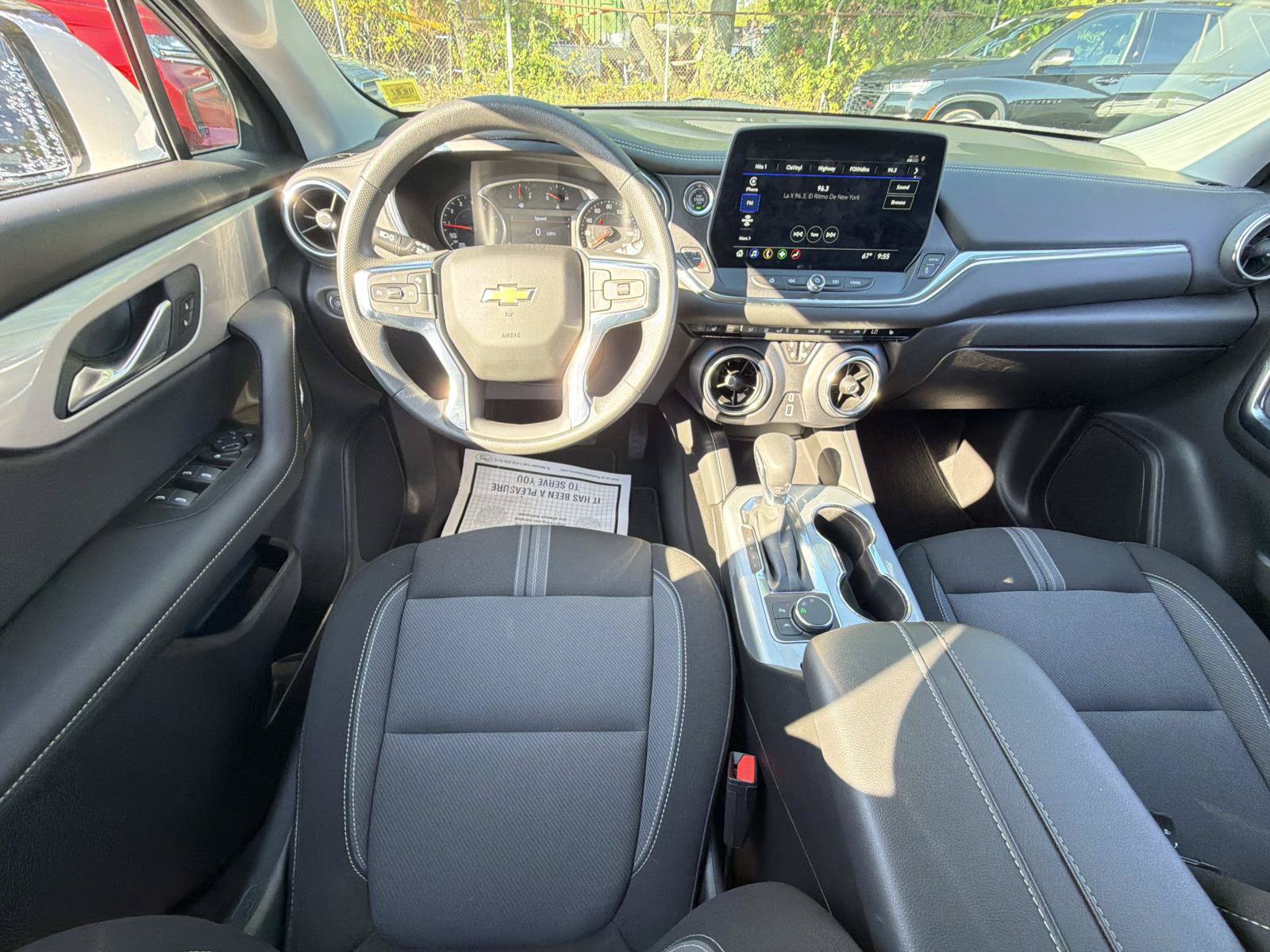 Certified 2025 Chevrolet Blazer LT w/ Driver Confidence Package FWD image 12