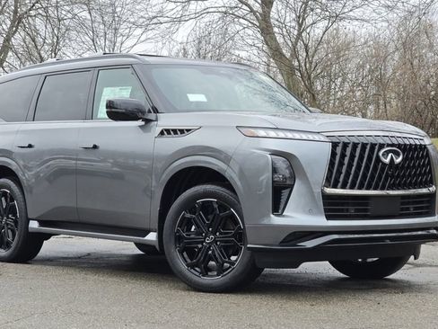 New 2026 INFINITI QX80 SPORT image 2