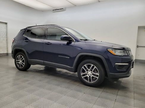 Used 2018 Jeep Compass Latitude w/ Safe & Security Group image 11