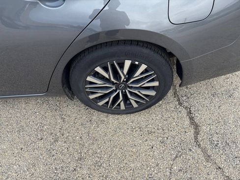 Used 2025 Nissan Altima 2.5 SV FWD image 27