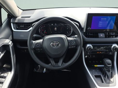Used 2025 Toyota RAV4 XLE w/ Convenience Package image 19