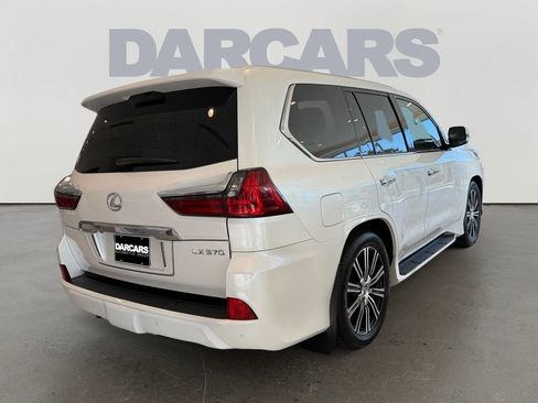Used 2019 Lexus LX 570 4WD w/ Luxury Package image 6