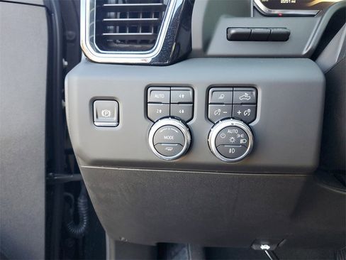 Used 2026 GMC Sierra 1500 Denali Ultimate image 15