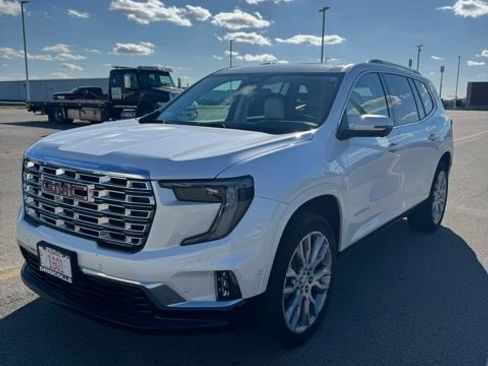 Used 2024 GMC Acadia Denali w/ Super Cruise Package image 1