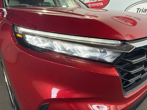 Used 2023 Honda CR-V LX image 10