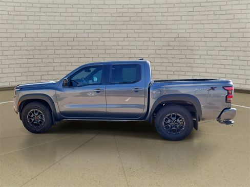 Used 2022 Nissan Frontier Pro-X w/ Pro-X Premium Package image 7