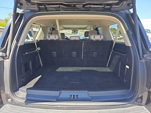 Used 2024 Ford Expedition Max Limited AWD/4WD image 12