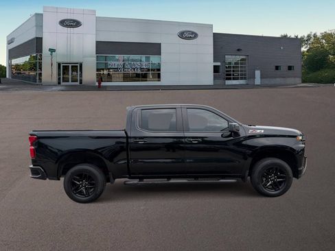Used 2020 Chevrolet Silverado 1500 LT Trail Boss AWD/4WD image 10