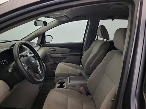 Used 2016 Honda Odyssey SE image 17