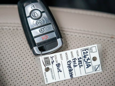 Used 2022 Ford Expedition Max Limited image 36