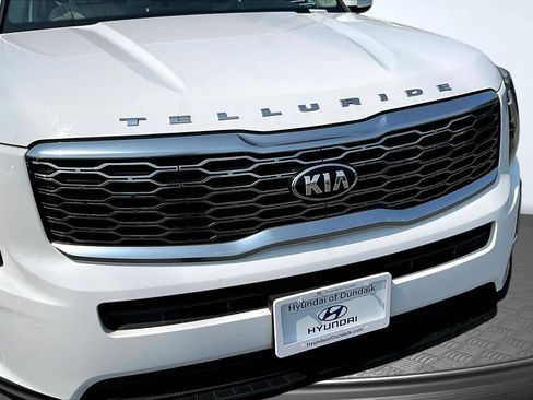 Used 2021 Kia Telluride EX FWD image 33