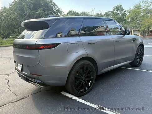 Used 2025 Land Rover Range Rover Sport Dynamic SE AWD/4WD image 7