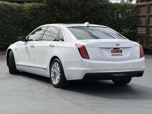Used 2018 Cadillac CT6 Premium Luxury RWD image 5