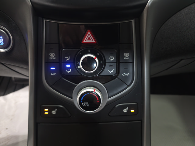 Used 2016 Hyundai Elantra Value Edition FWD image 20