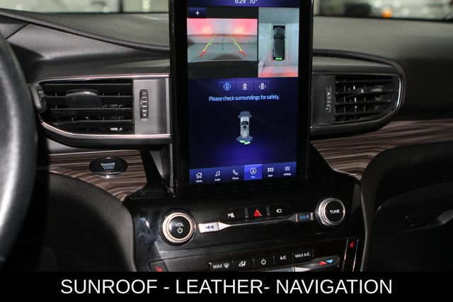 Used 2022 Ford Explorer Limited w/ Limited Technology Package AWD/4WD image 20