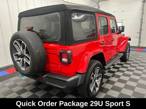 Used 2024 Jeep Wrangler Unlimited AWD/4WD image 3