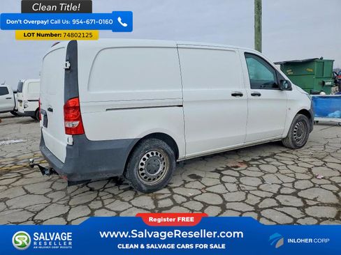 Used 2017 Mercedes-Benz Metris image 4
